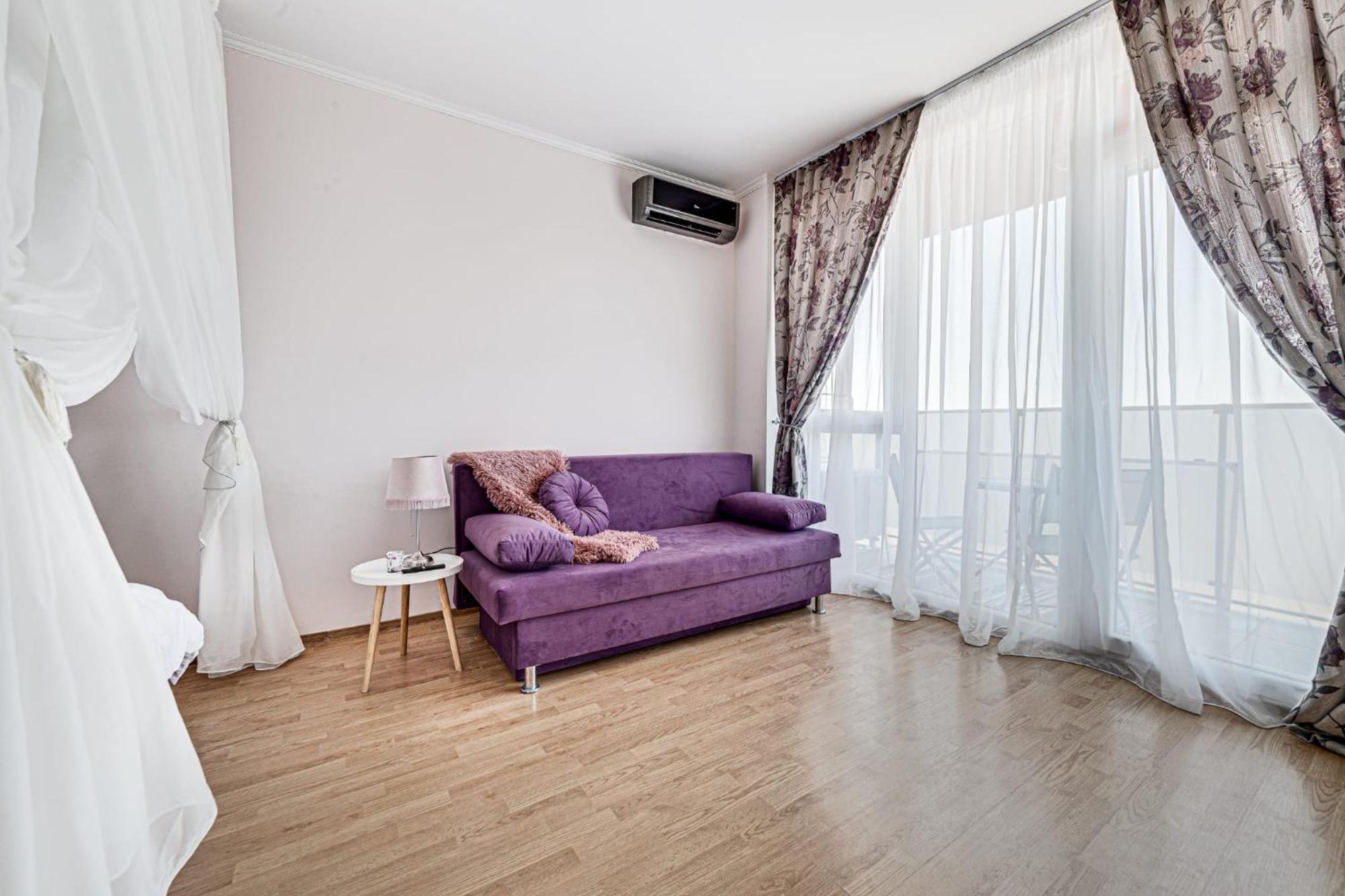 Ari - Ared Luxurious Apartments With Balcony & Free Parking Arad Exterior photo